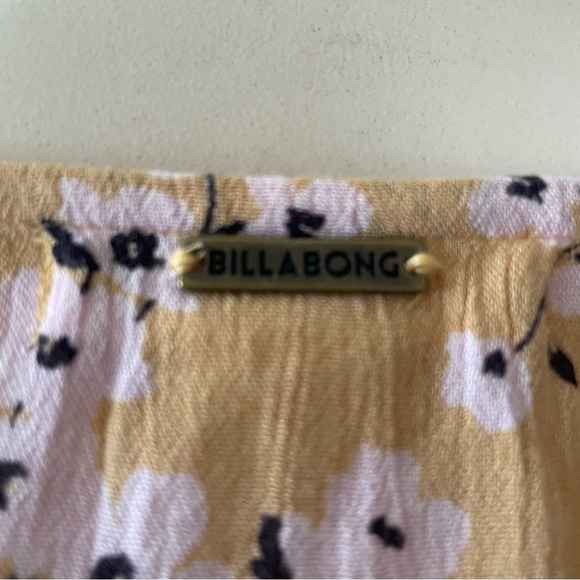 Billabong Boho Surf Crinkle Rayon Floral Dress Size Medium - Picture 8 of 9